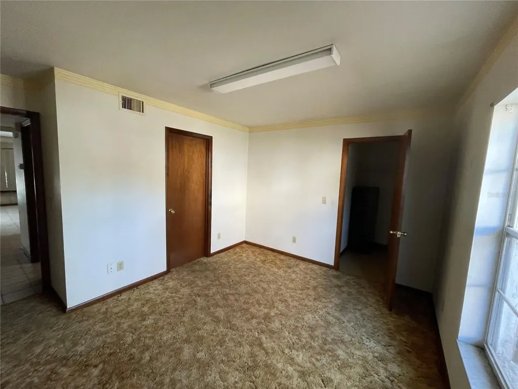 1612 S High Street Deland FL 32720
