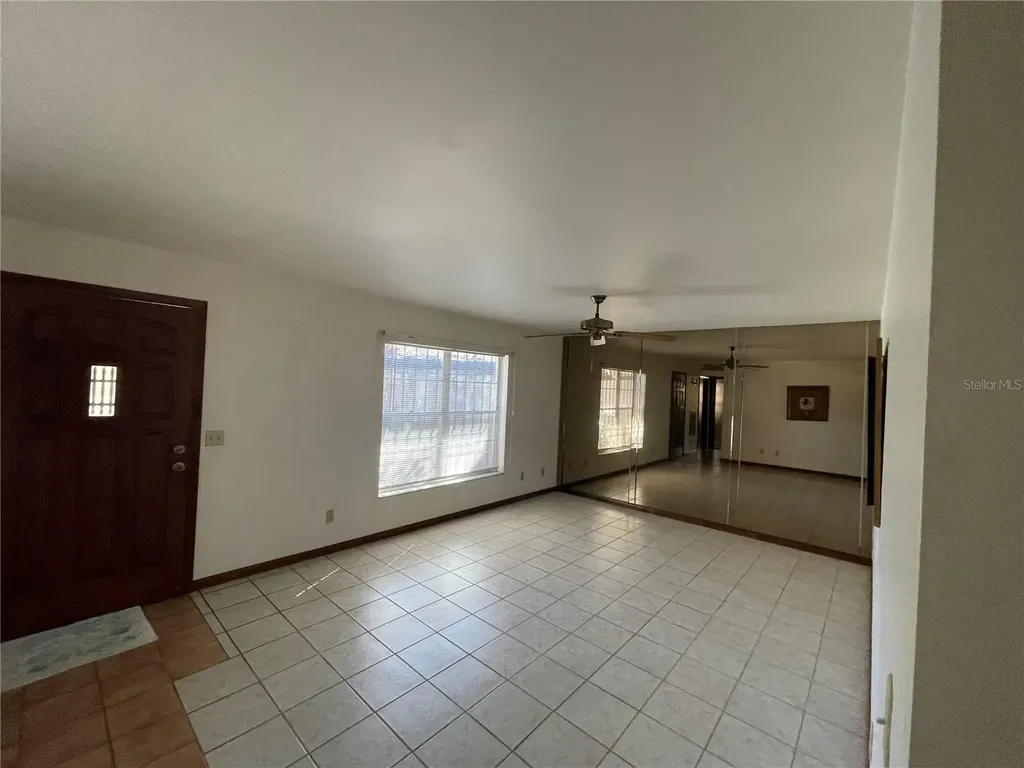 1612 S High Street Deland FL 32720