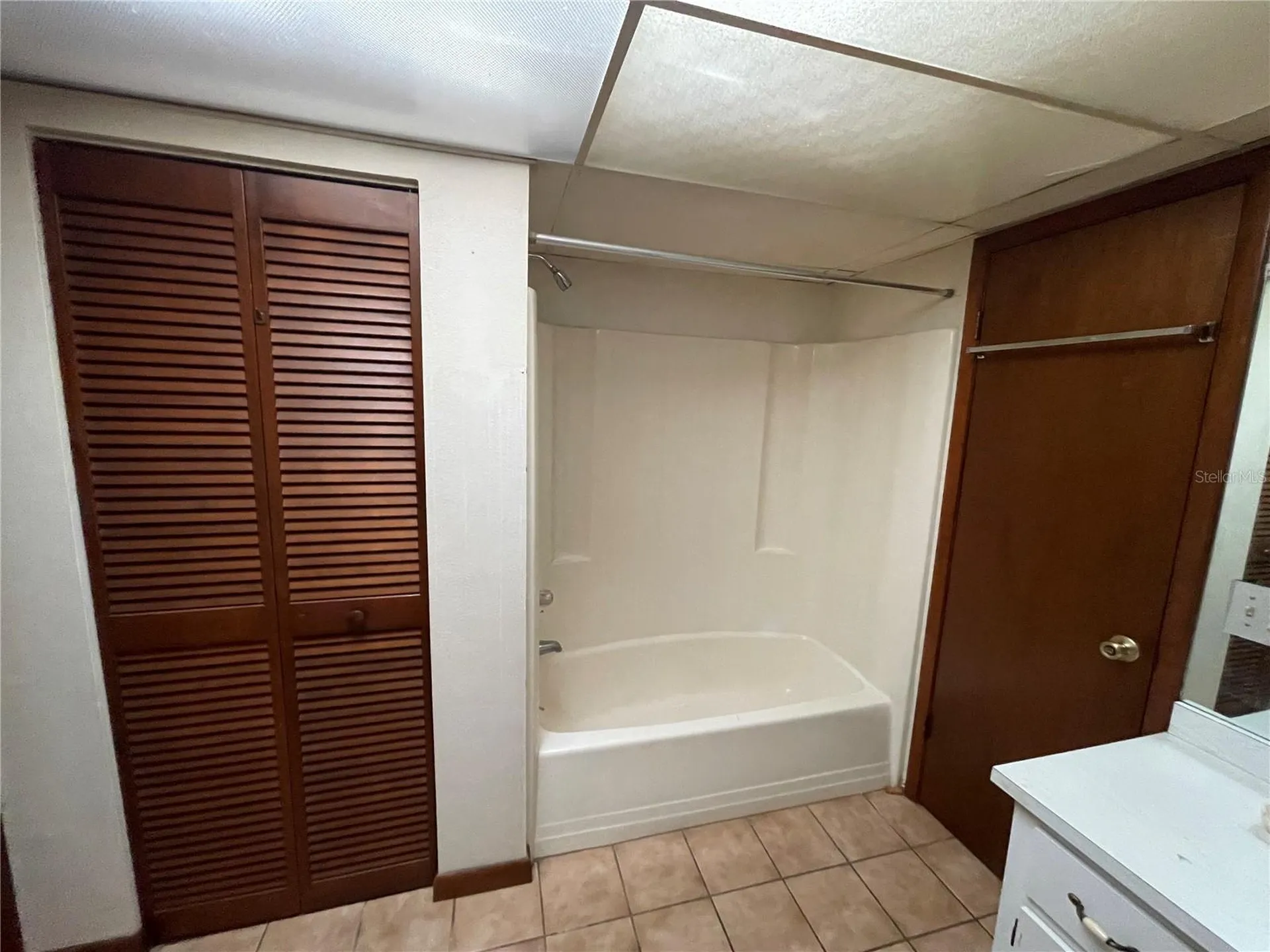 1612 S High Street Deland FL 32720