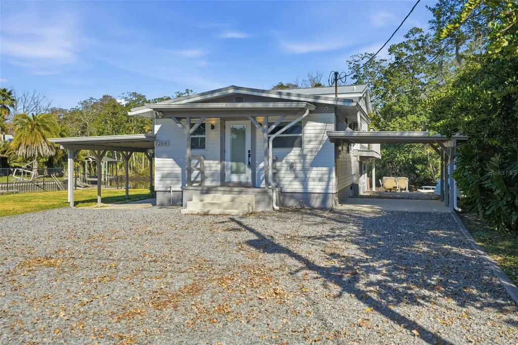 7266 Tropical Drive Weeki Wachee FL 34607