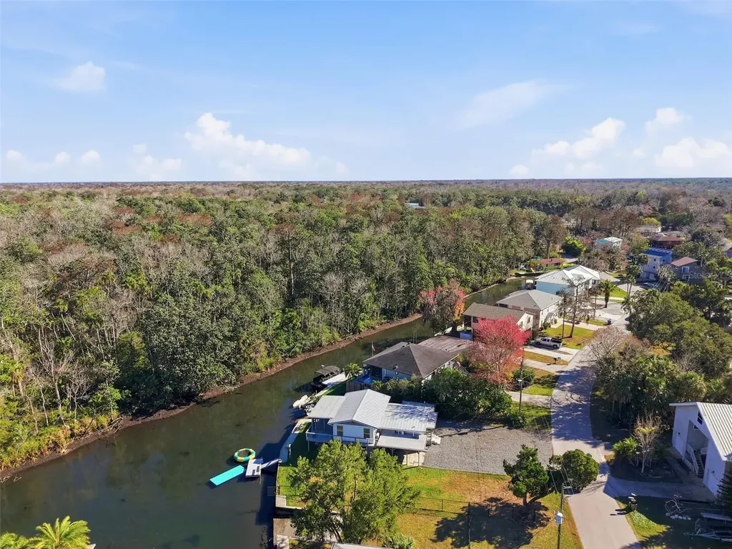 7266 Tropical Drive Weeki Wachee FL 34607