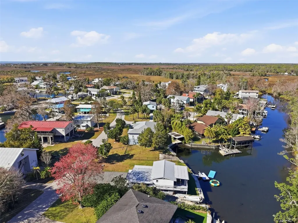 7266 Tropical Drive Weeki Wachee FL 34607