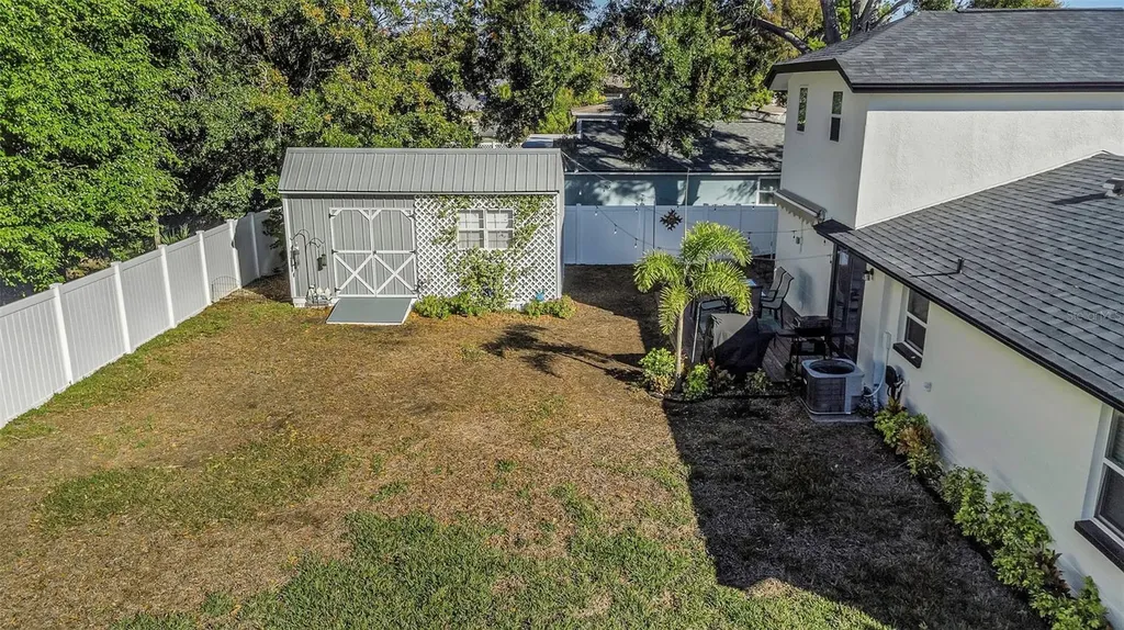 1008 Greenleaf Way Tarpon Springs FL 34689