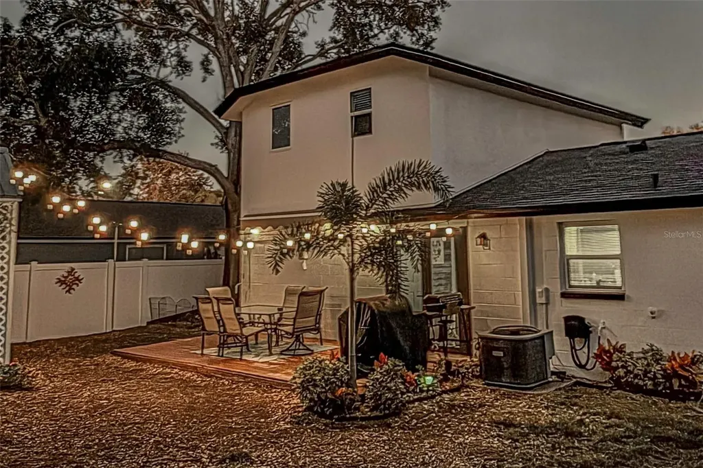 1008 Greenleaf Way Tarpon Springs FL 34689