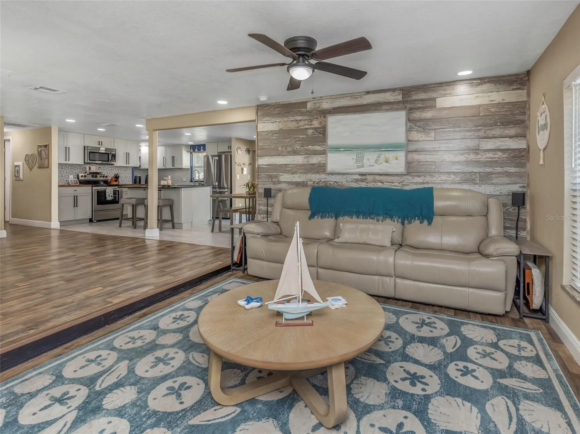 1008 Greenleaf Way Tarpon Springs FL 34689