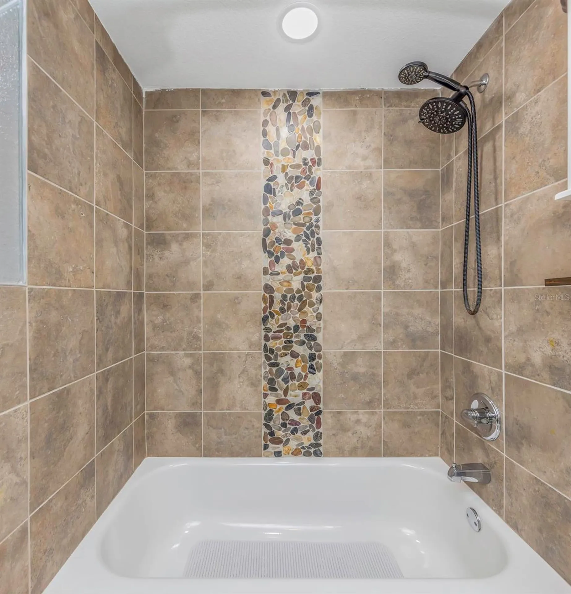 1008 Greenleaf Way Tarpon Springs FL 34689