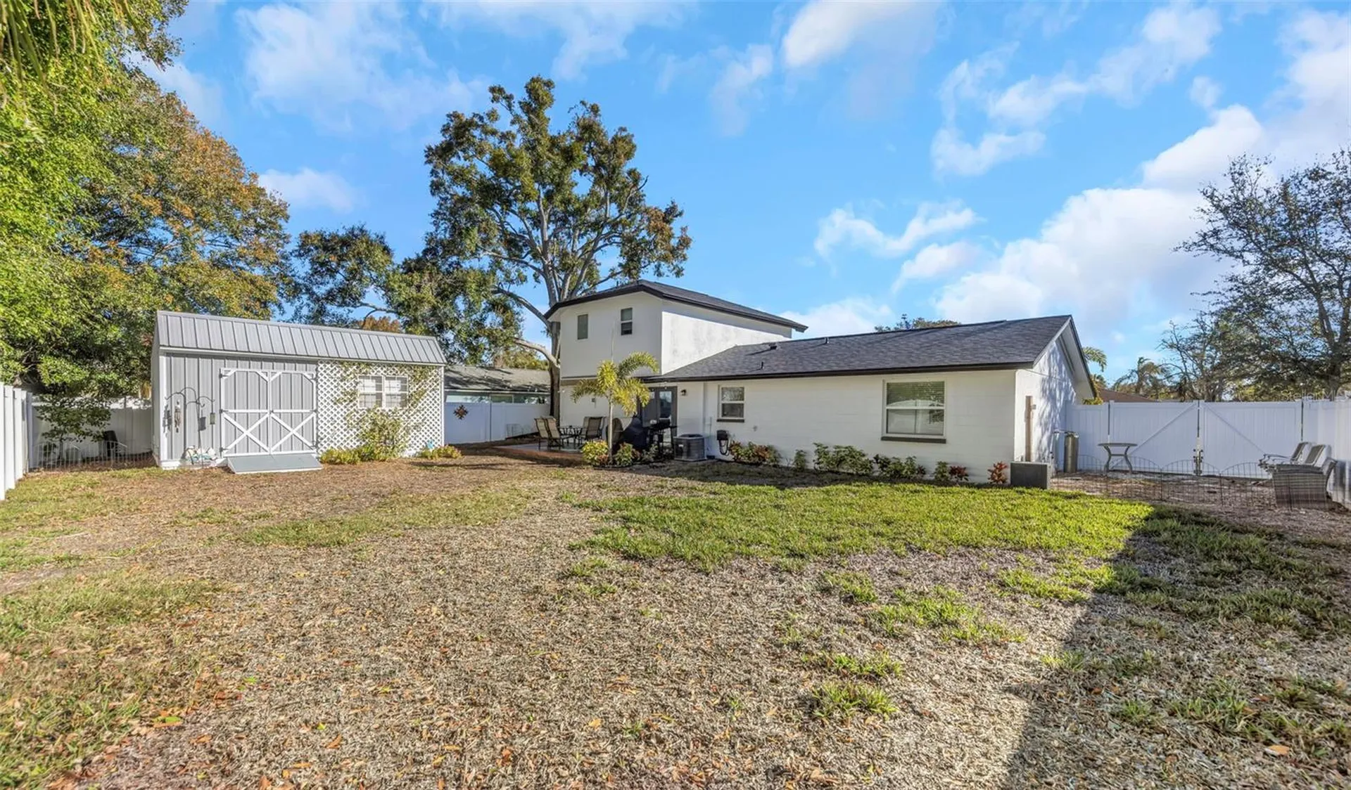 1008 Greenleaf Way Tarpon Springs FL 34689