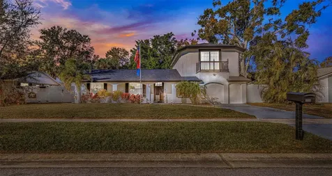 1008 Greenleaf Way Tarpon Springs FL 34689