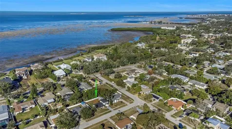 1008 Greenleaf Way Tarpon Springs FL 34689