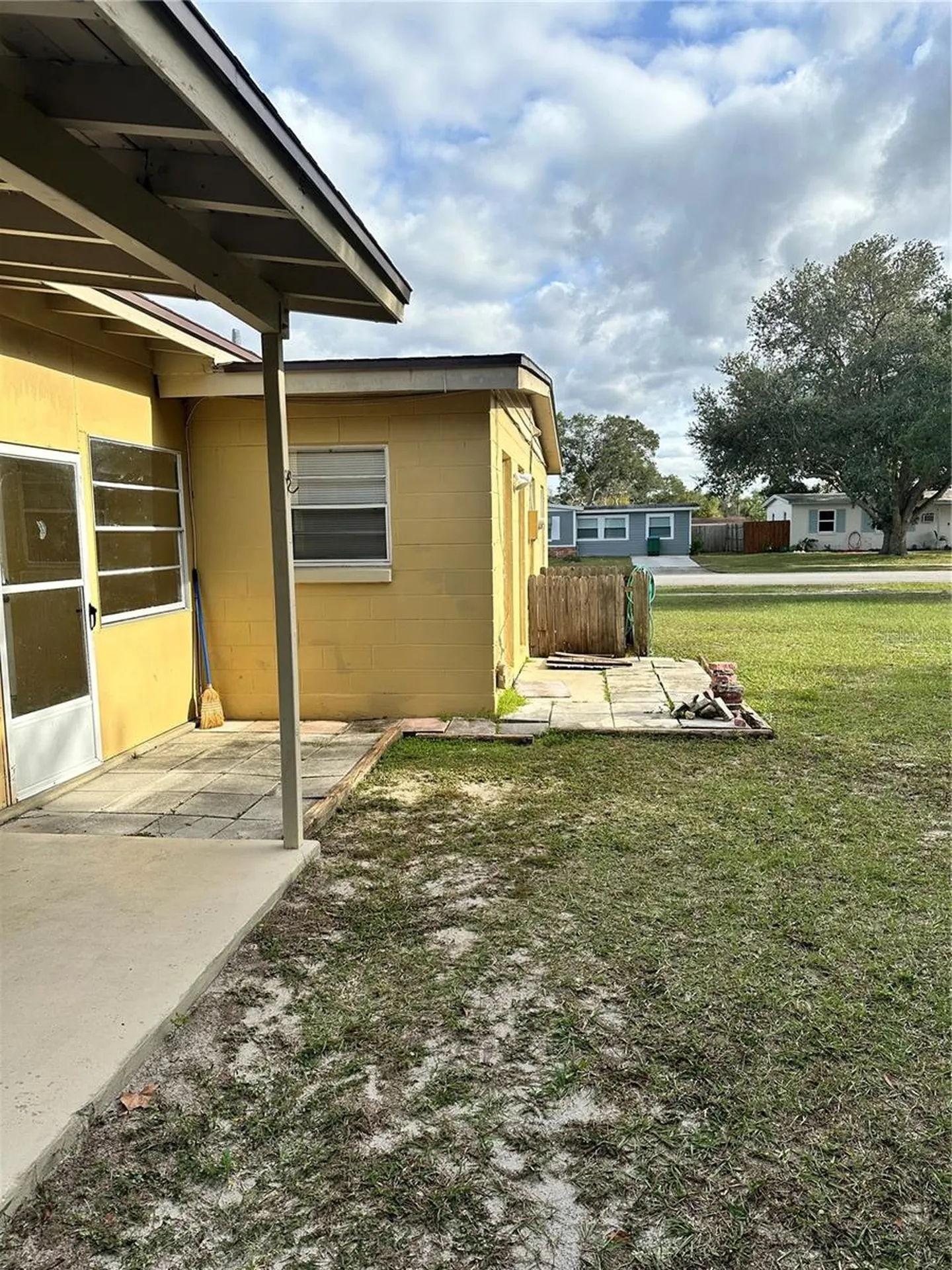 2302 Idaho Road Deltona FL 32738