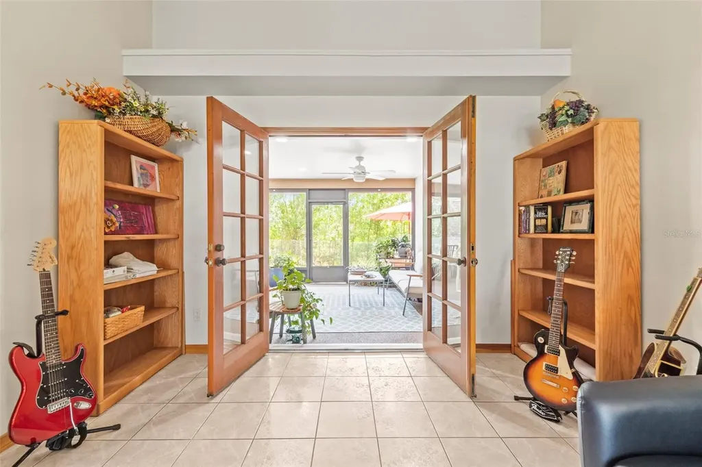 1843 Juanita Court Clearwater FL 33764