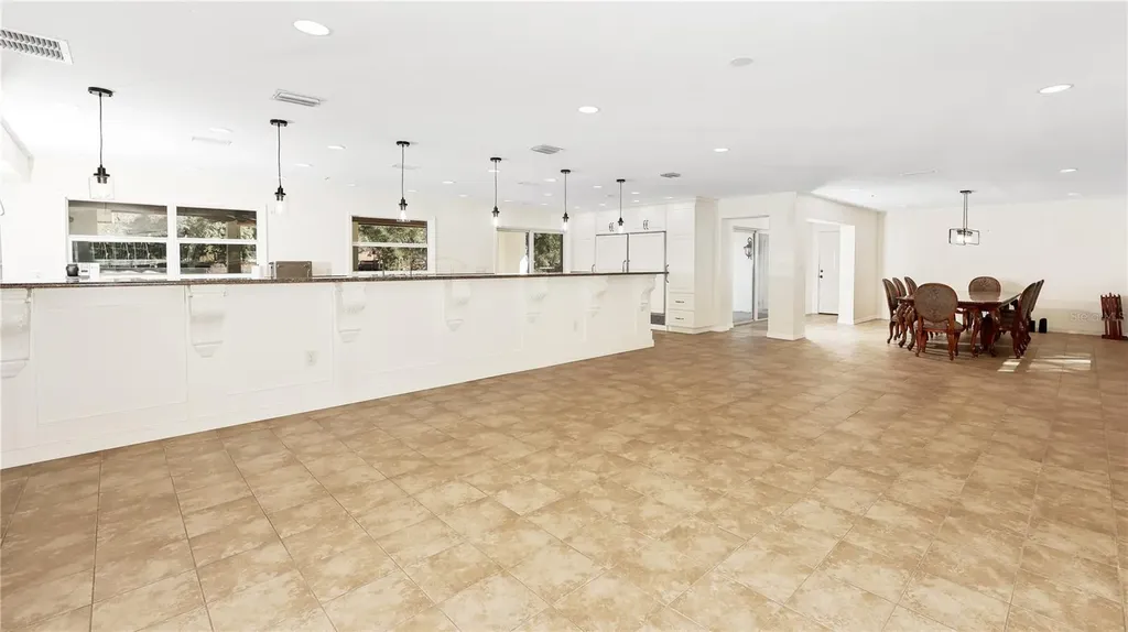 7129 Oakwind Drive Orlando FL 32818