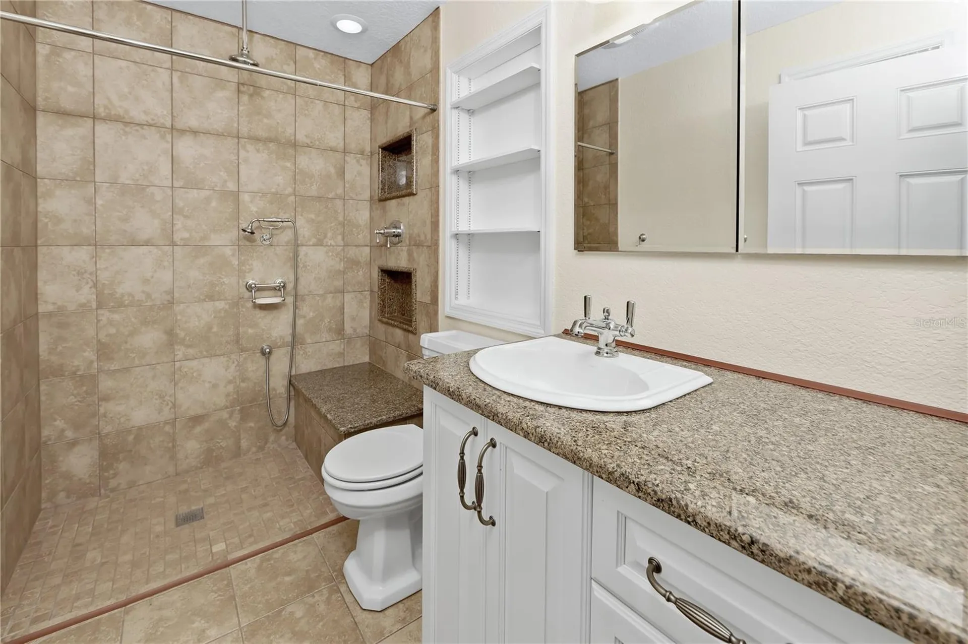 7129 Oakwind Drive Orlando FL 32818