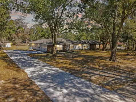 7129 Oakwind Drive Orlando FL 32818