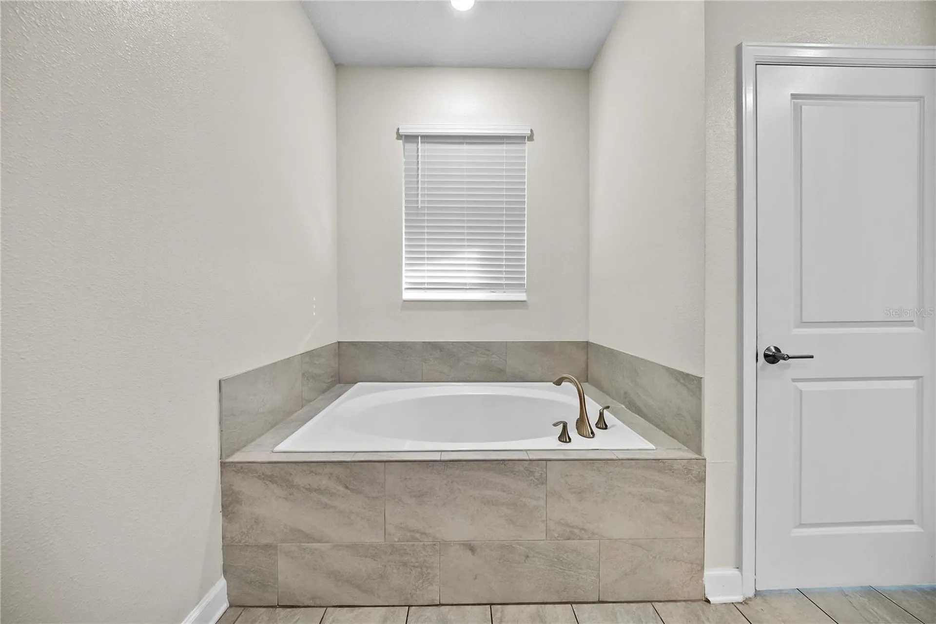 4526 Narrative Lane Kissimmee FL 34746