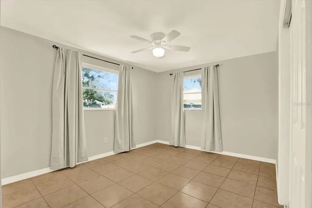 11404 N 52nd Street Tampa FL 33617