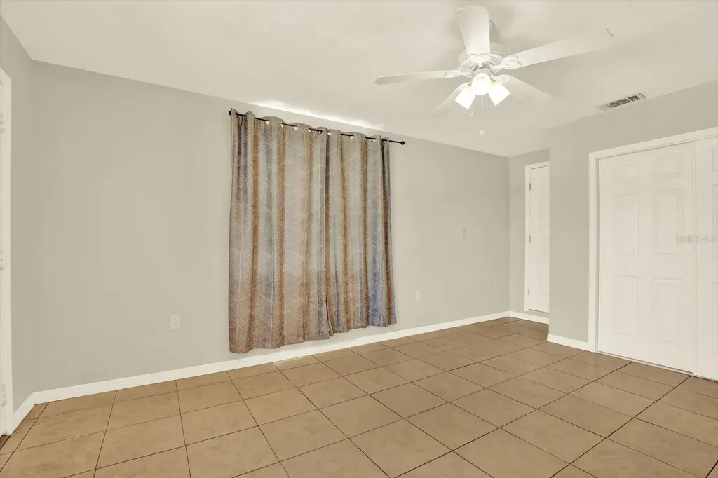 11404 N 52nd Street Tampa FL 33617
