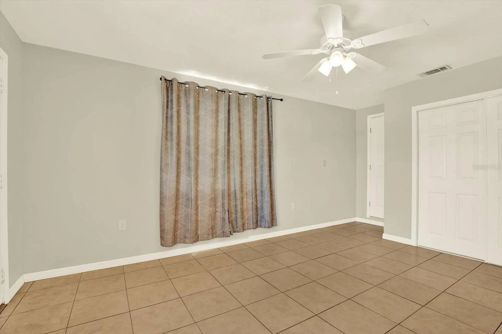 11404 N 52nd Street Tampa FL 33617