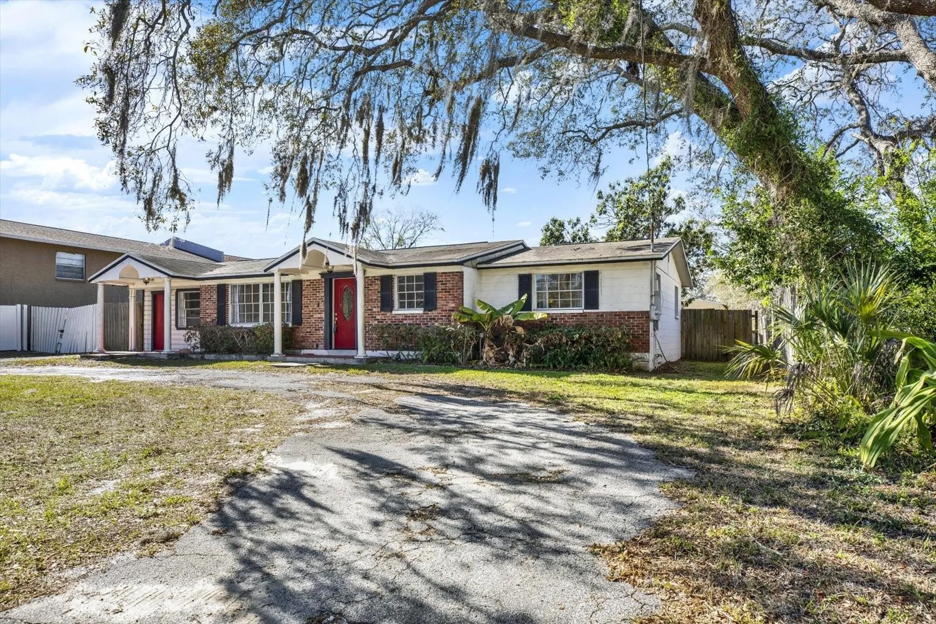 11404 N 52nd Street Tampa FL 33617