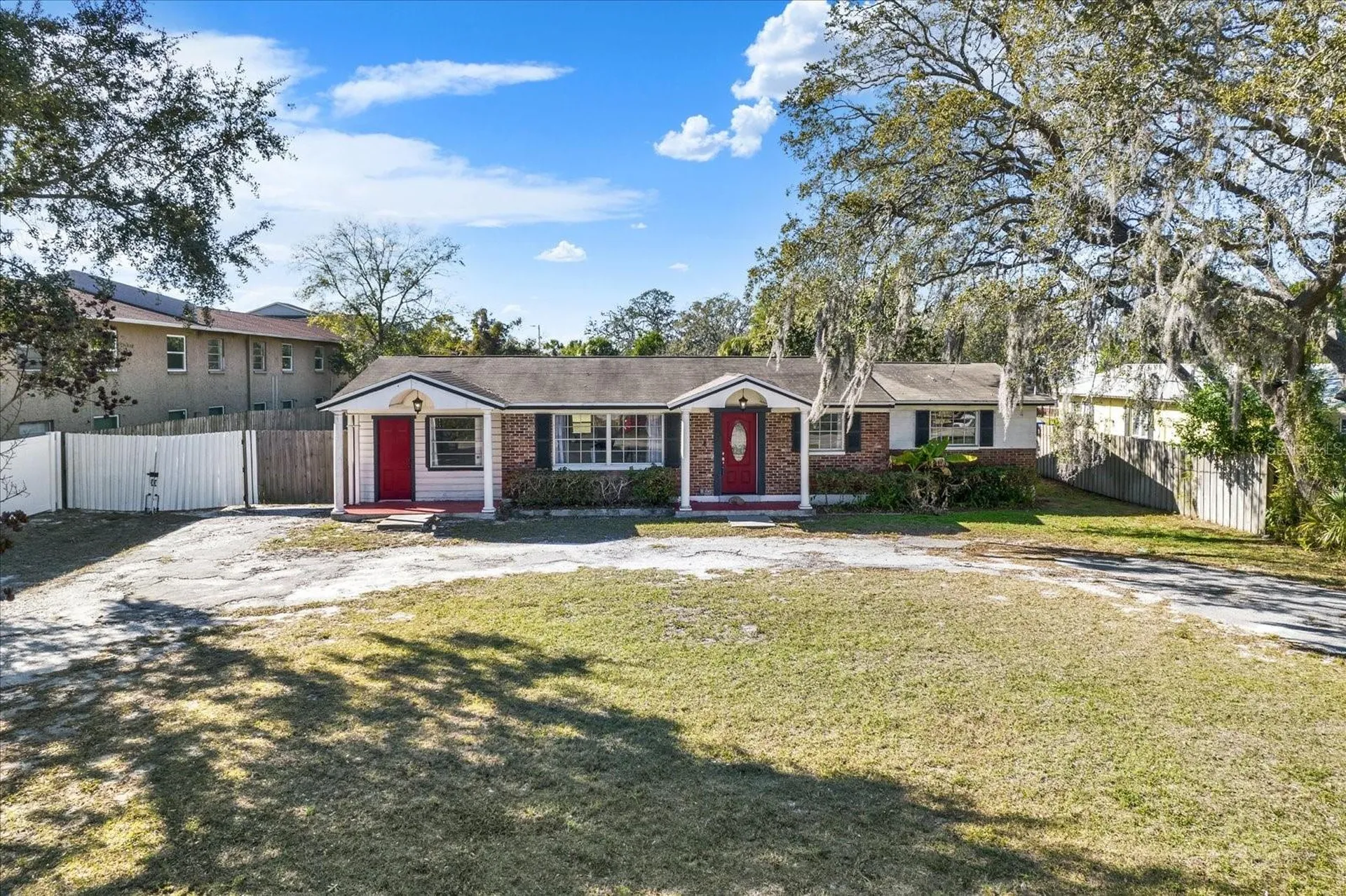 11404 N 52nd Street Tampa FL 33617