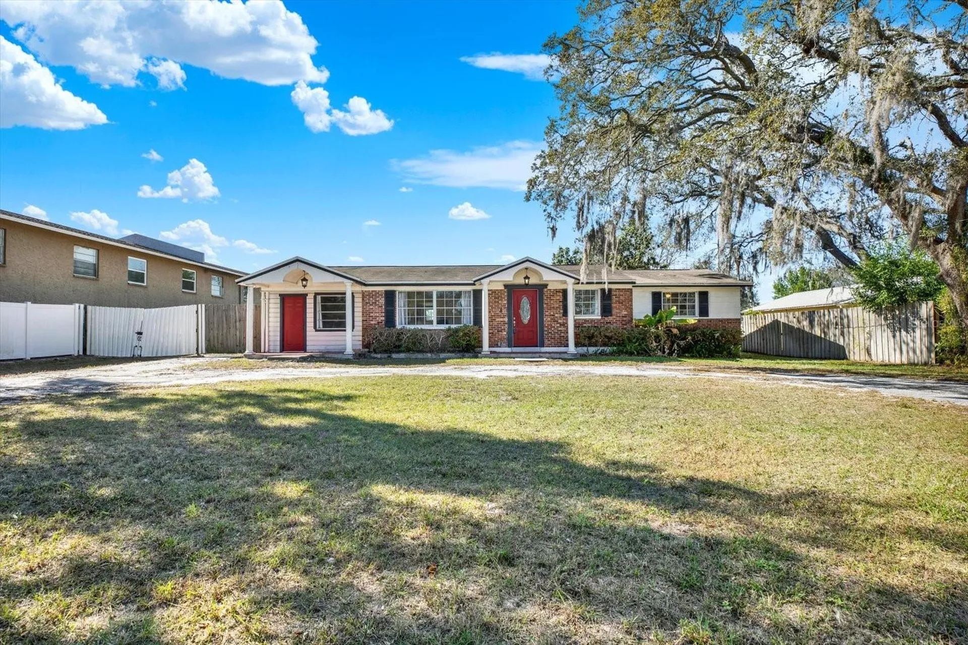11404 N 52nd Street Tampa FL 33617