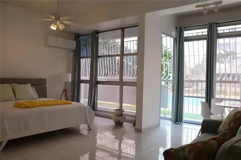 6410 Ave Isla Verde Carolina PR 00979