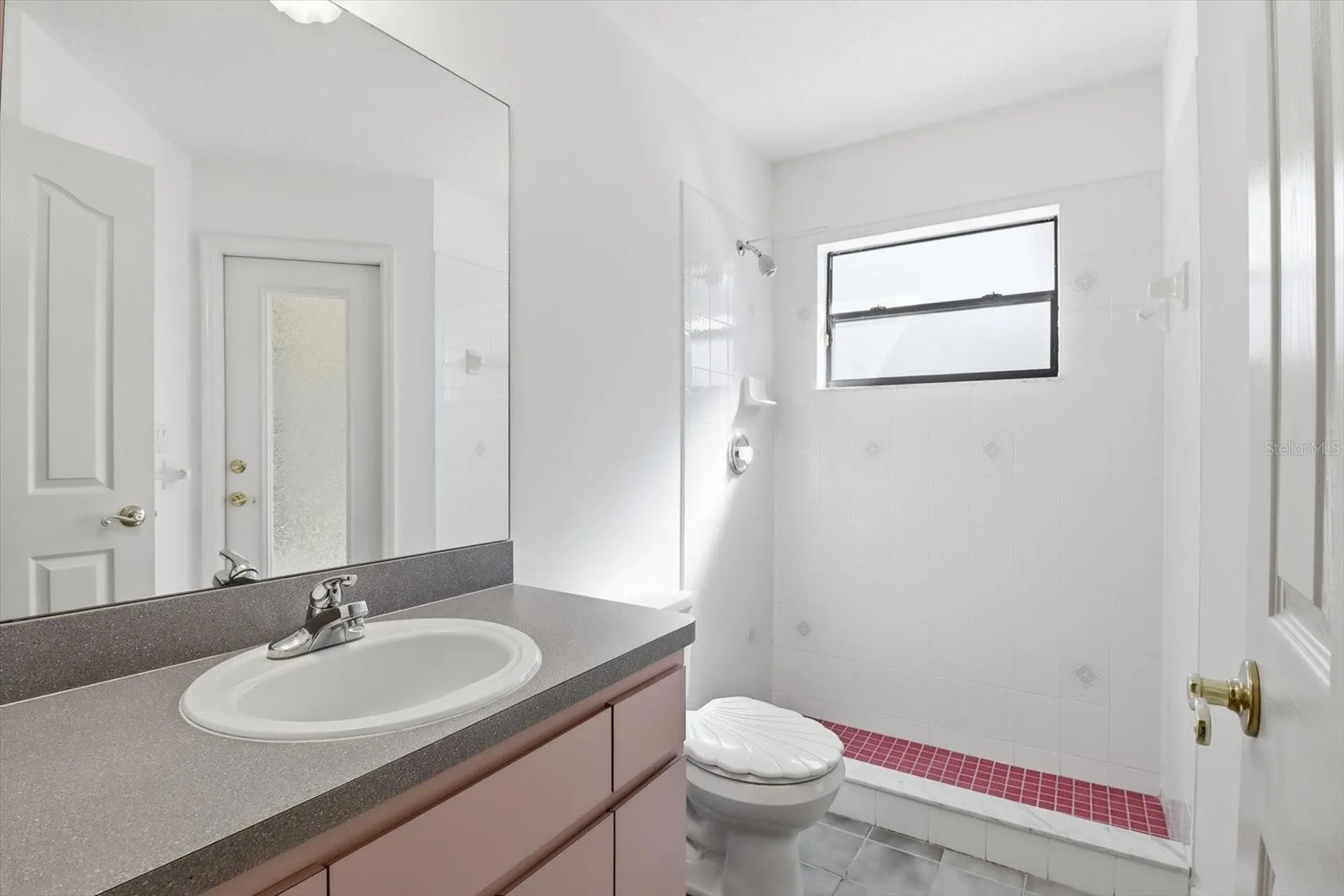 1724 E Mckinley Street Hernando FL 34442