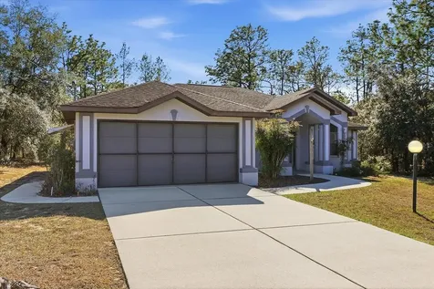 1724 E Mckinley Street Hernando FL 34442
