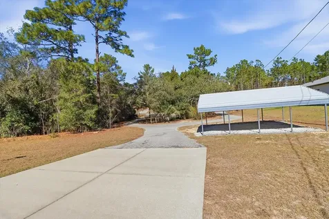1724 E Mckinley Street Hernando FL 34442