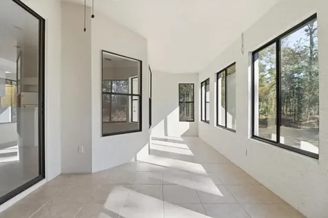 1724 E Mckinley Street Hernando FL 34442