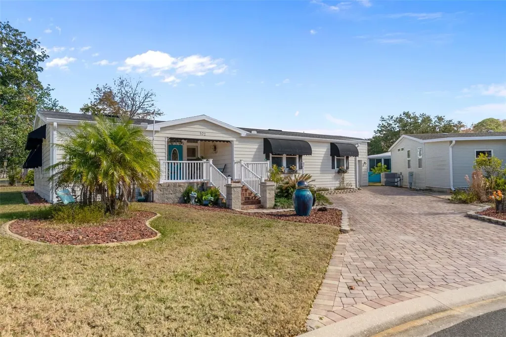 102 Woody Court Wildwood FL 34785