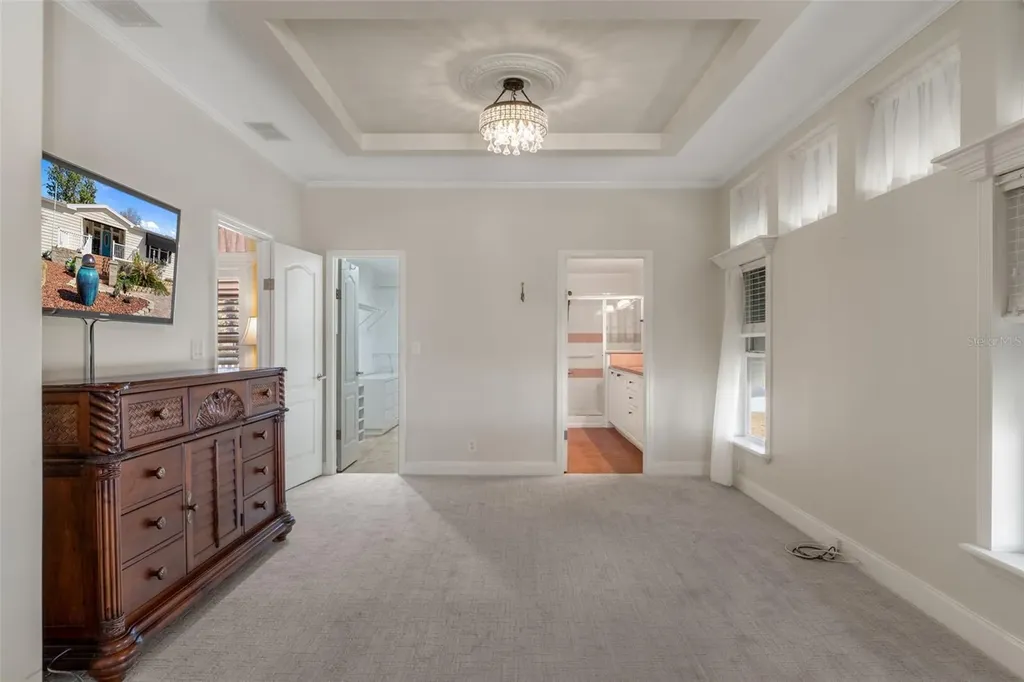 102 Woody Court Wildwood FL 34785