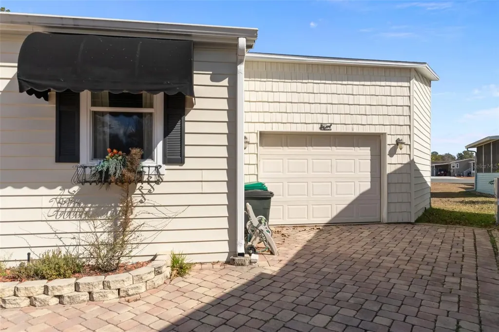 102 Woody Court Wildwood FL 34785