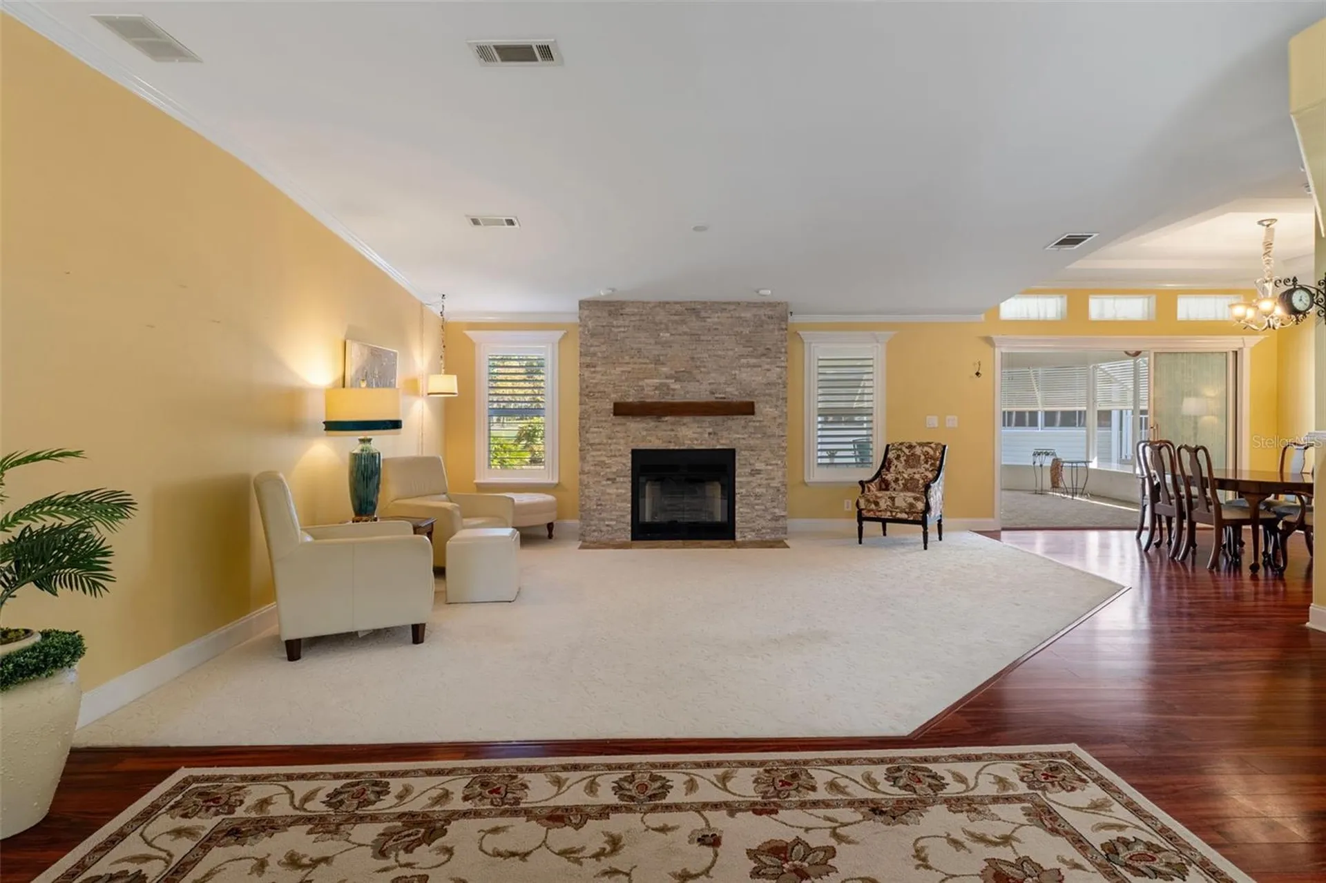 102 Woody Court Wildwood FL 34785