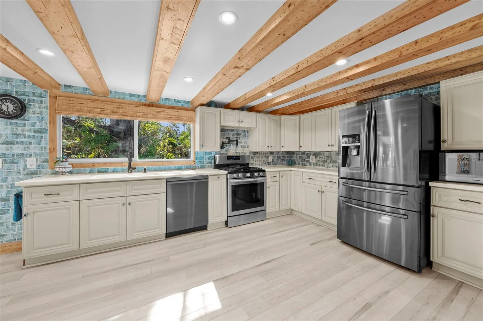 105 Tucker Avenue Sarasota FL 34232