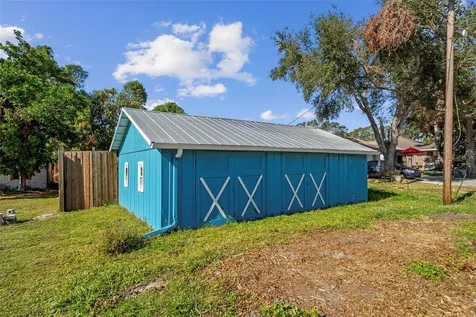 105 Tucker Avenue Sarasota FL 34232
