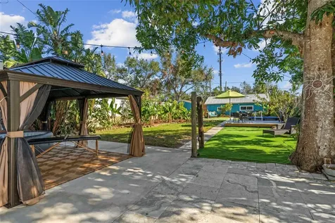 105 Tucker Avenue Sarasota FL 34232
