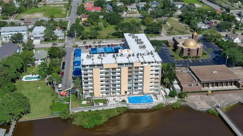 145 N Halifax Avenue Daytona Beach FL 32118