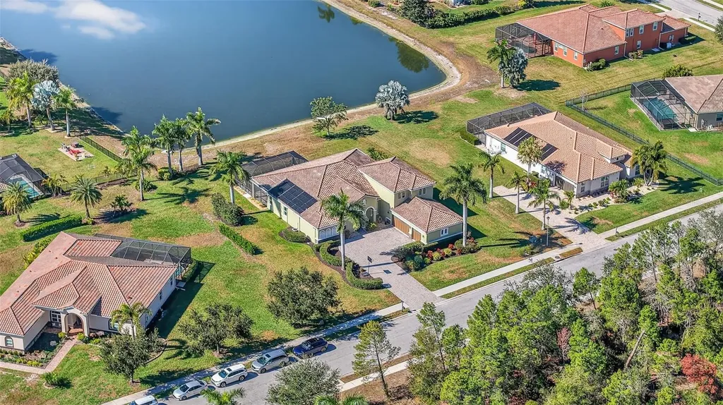 306 172nd Street E Bradenton FL 34212