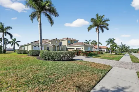 306 172nd Street E Bradenton FL 34212