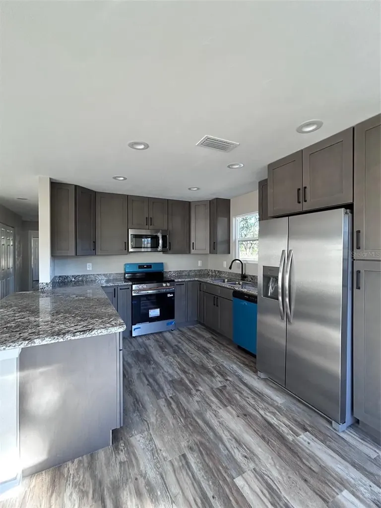570 SW 5th Street Lake Butler FL 32054