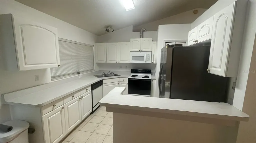 32 Almond Drive Ocala FL 34472