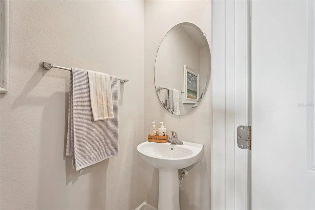 14229 Crimson Avenue Bradenton FL 34211