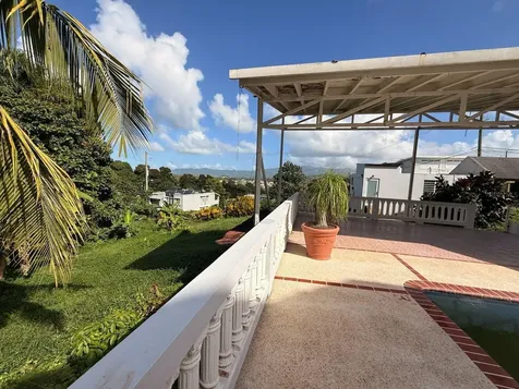 151 Alturas Tejas Las Piedras PR 00771