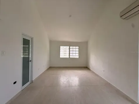 151 Alturas Tejas Las Piedras PR 00771