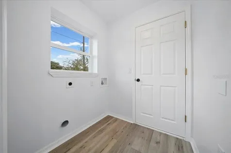 35 Sequoia Trail Ocklawaha FL 32179