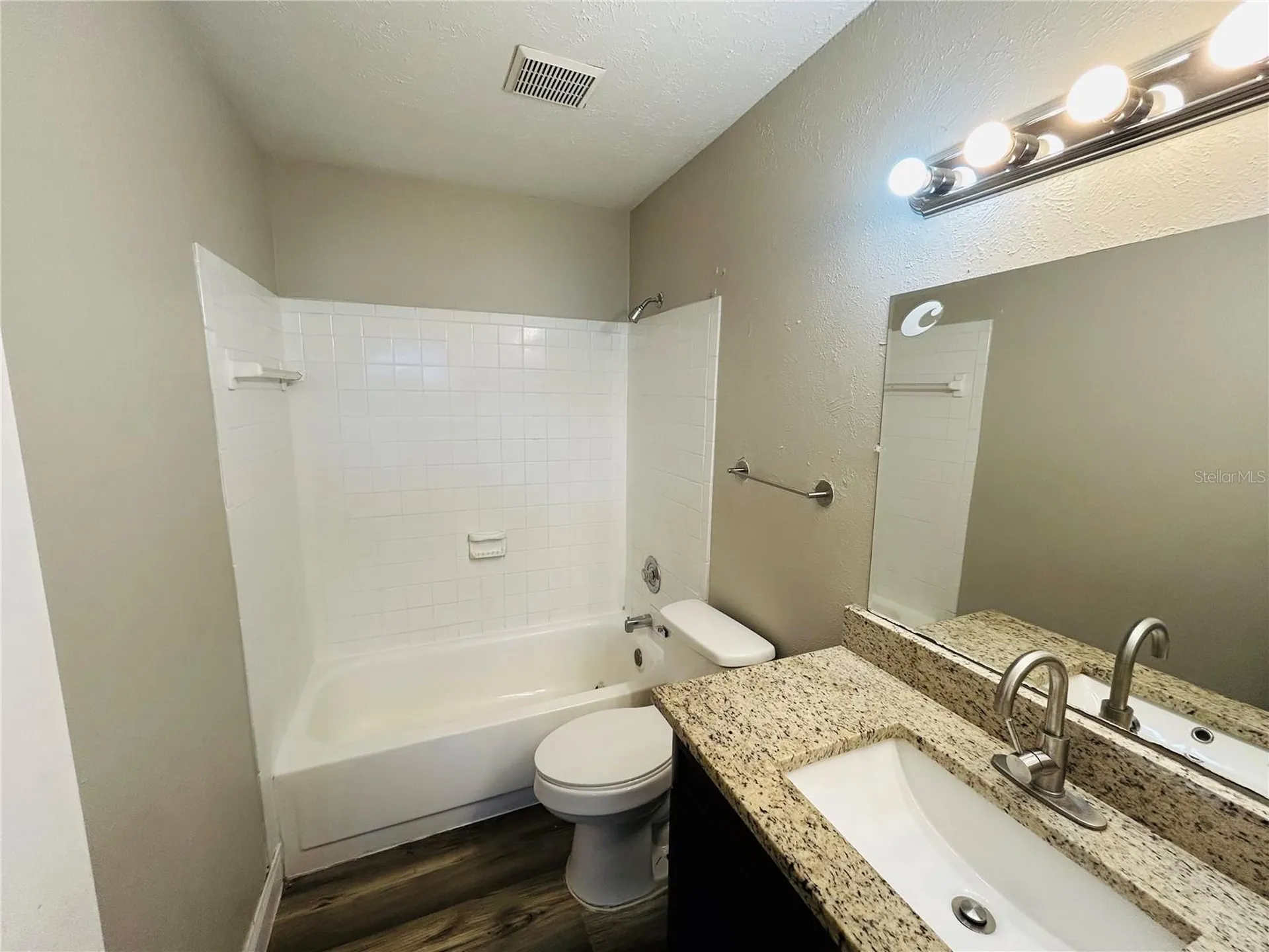 3922 Crayrich Circle Orlando FL 32839
