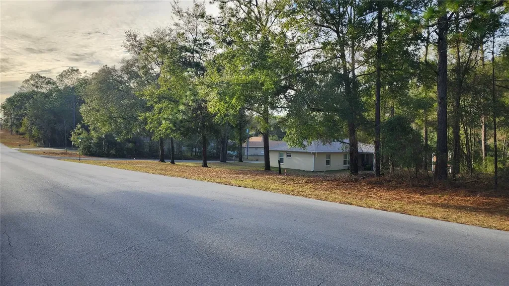 7954 N Golfview Drive Citrus Springs FL 34434