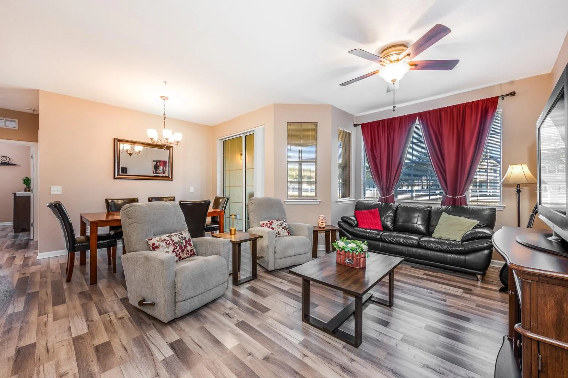 102 Terrace Ridge Circle Davenport FL 33896