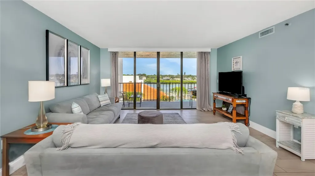 19111 Vista Bay Drive Indian Shores FL 33785